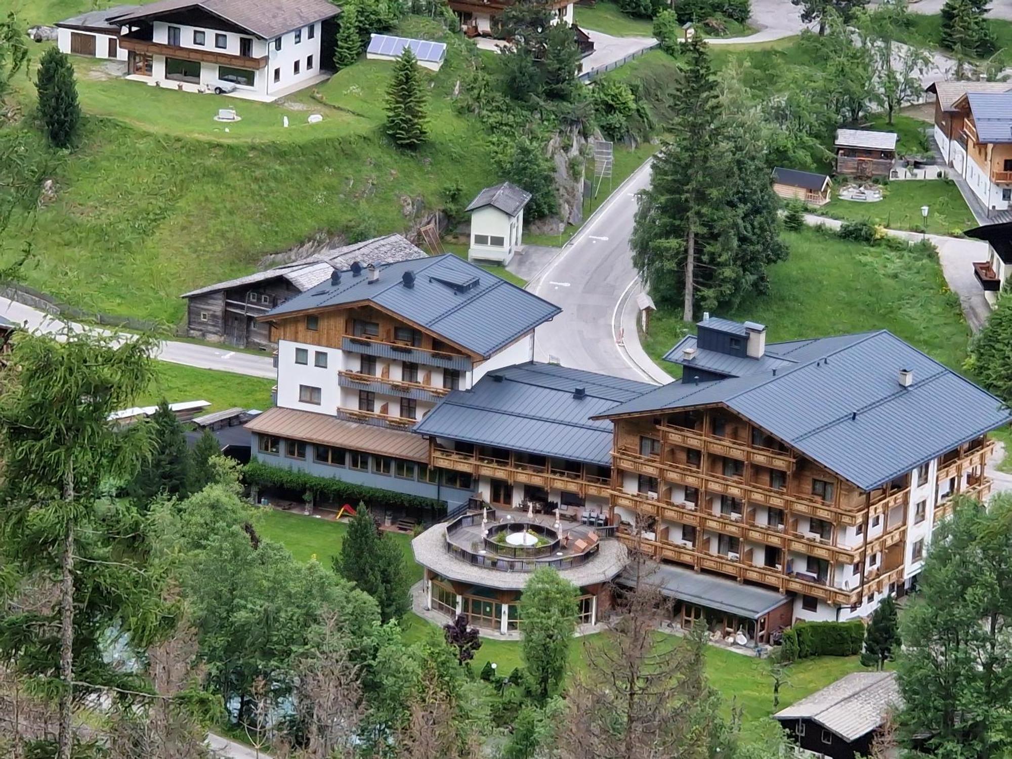 היליגנבלוט Hotel Kaerntnerhof מראה חיצוני תמונה