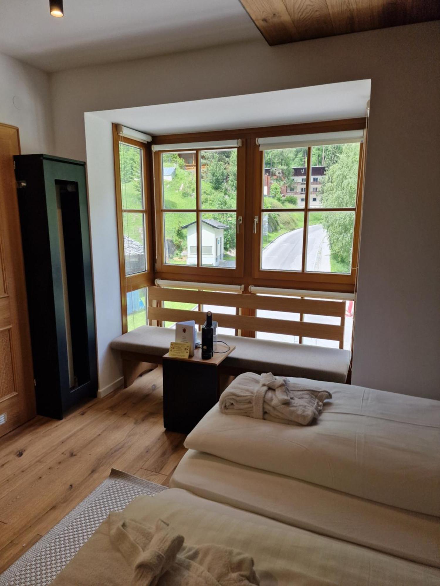 היליגנבלוט Hotel Kaerntnerhof מראה חיצוני תמונה