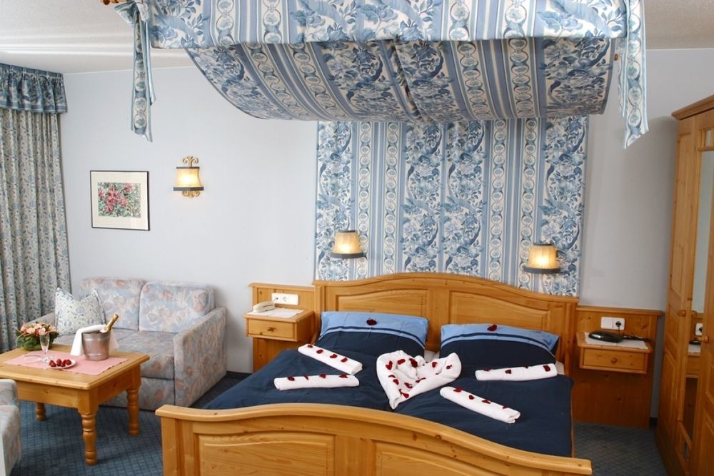 היליגנבלוט Hotel Kaerntnerhof מראה חיצוני תמונה